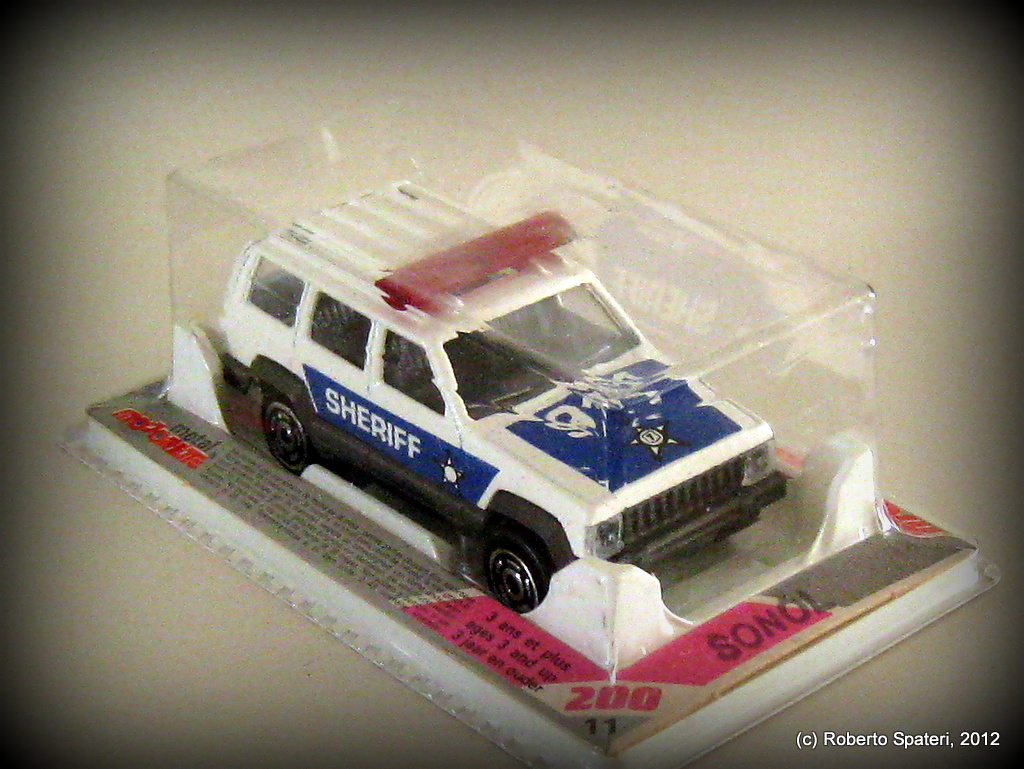 Majorette Jeep Cherokee (n.285-B)